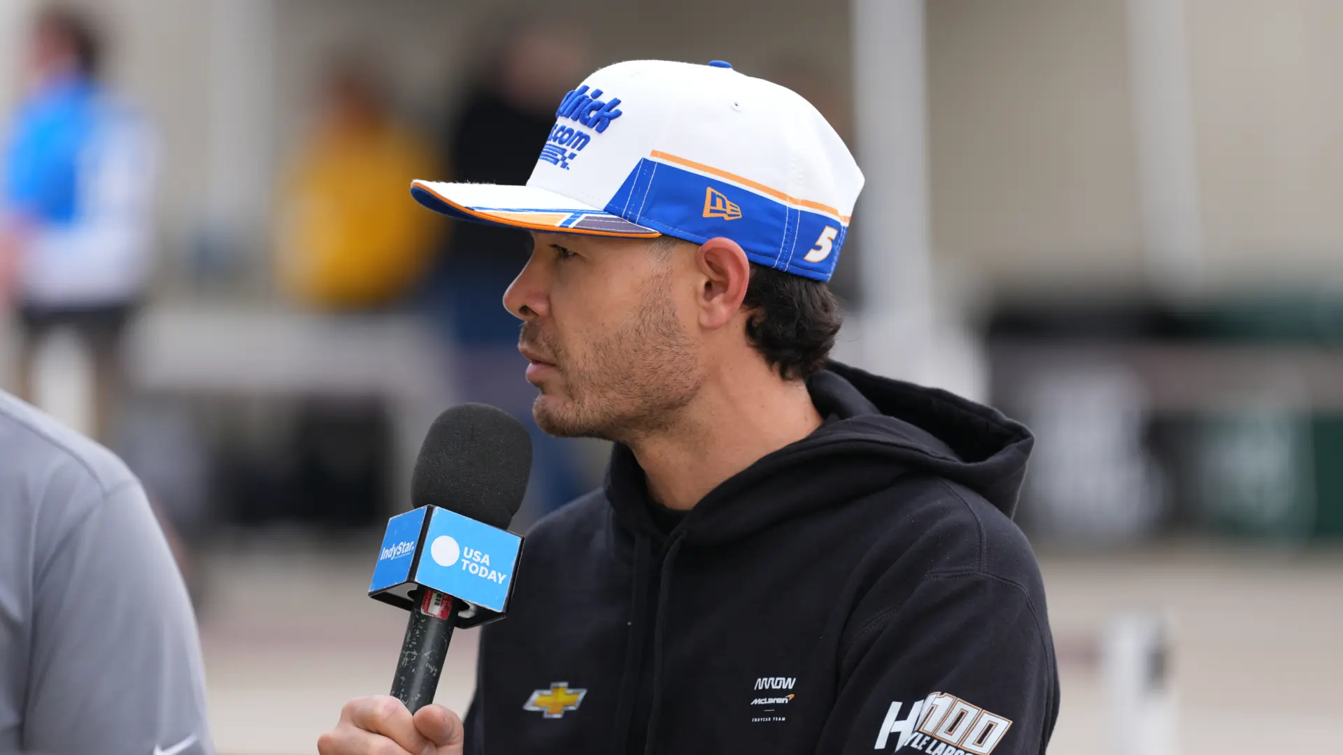 Kyle Larson doing an interview