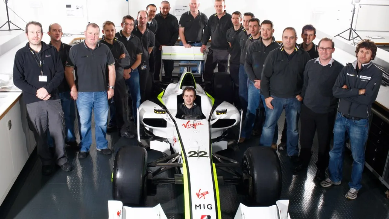 Peter Hodgkinson with the Brawn GP Build Team in 2009