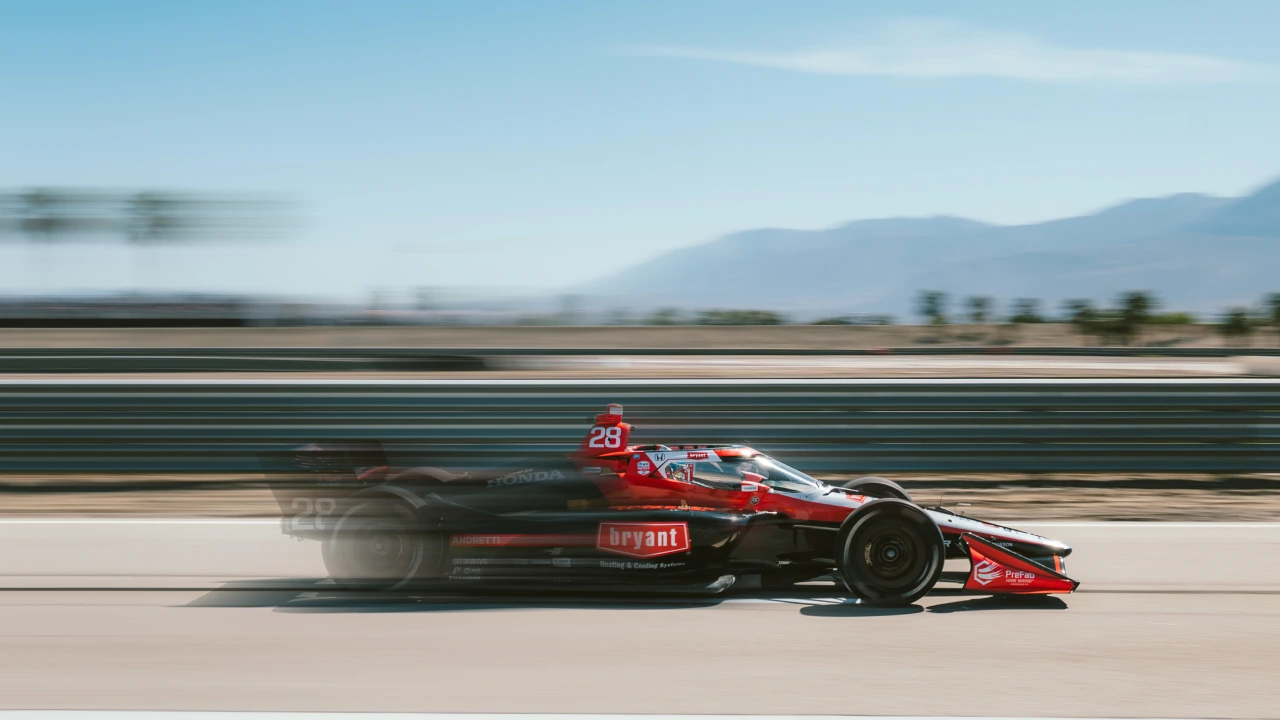 The #28 Andretti IndyCar driven by Marcus Ericsson