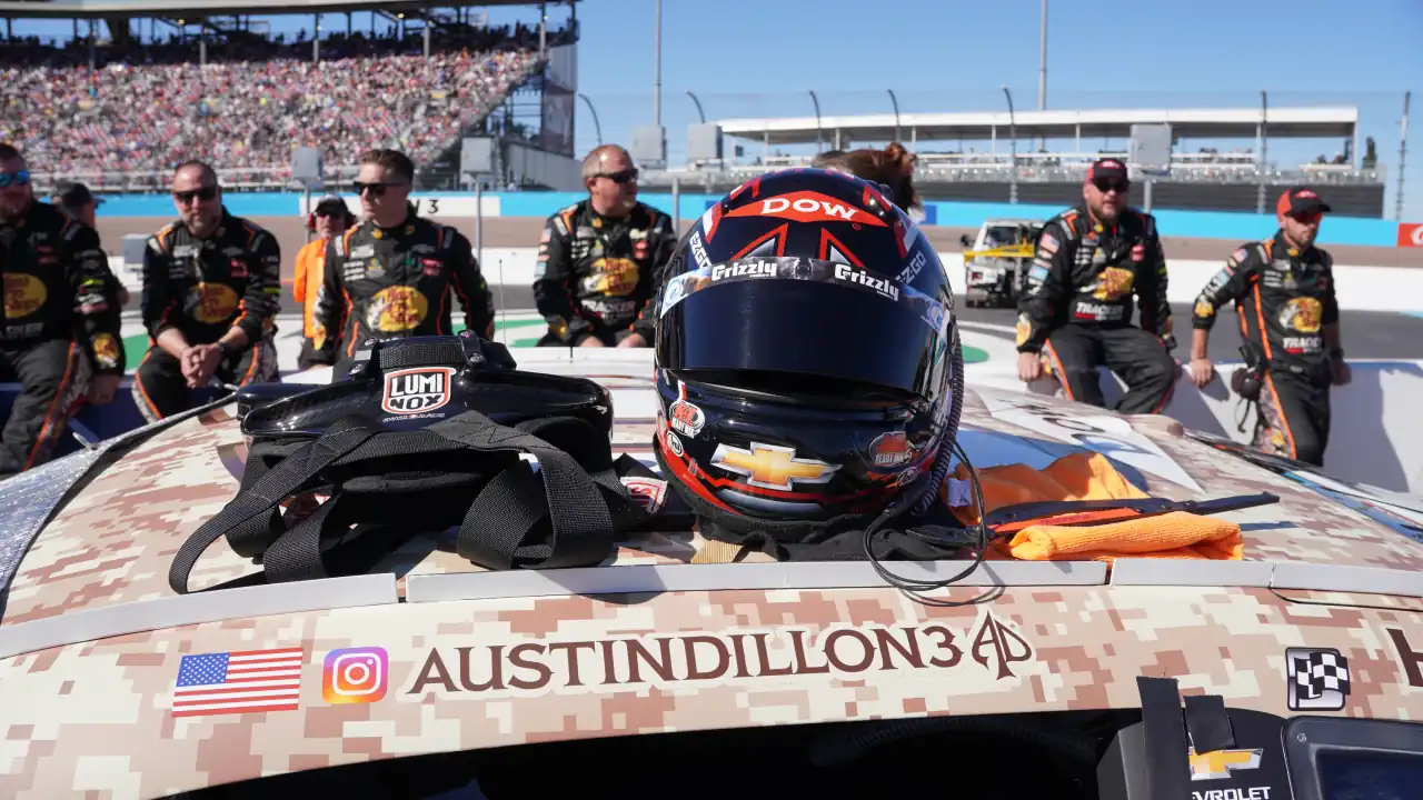 Austin Dillon's helmet and set up in 2024