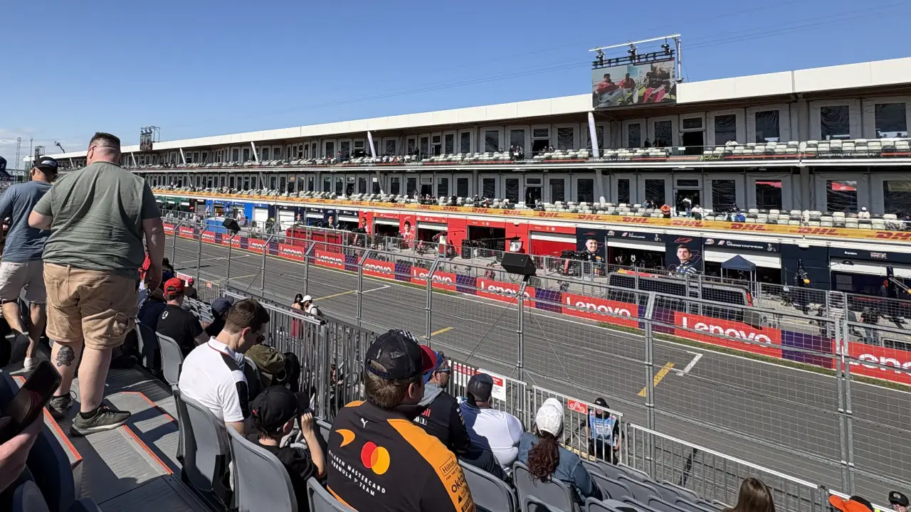 View looking up the main straight from Grandstand 1