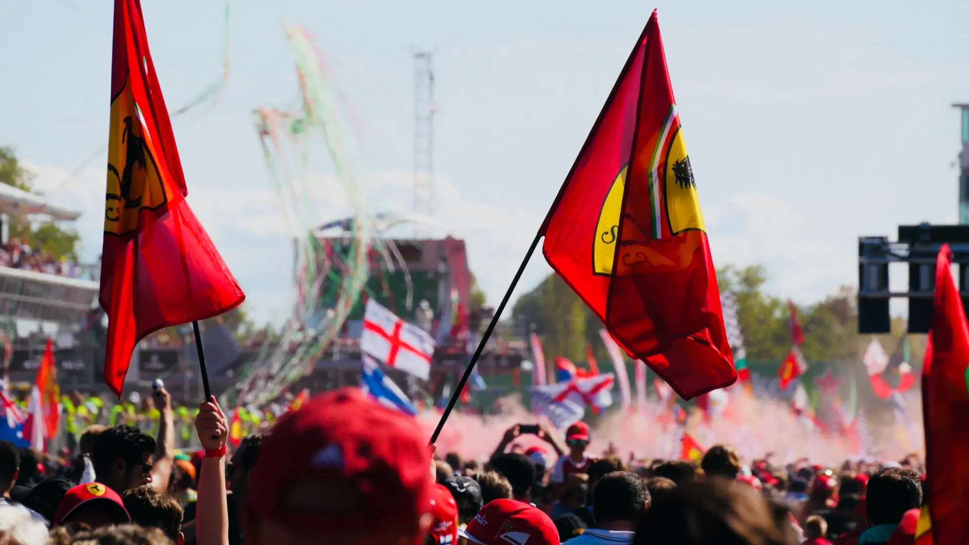 F1 fans at the Italian GP