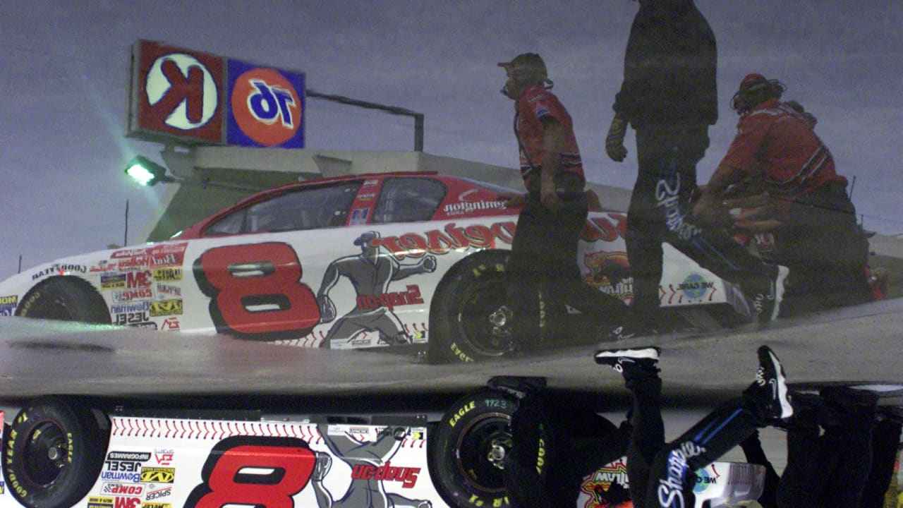 The No. 8 of Dale Earnhardt Jr. in the pit lane (Source: Getty Images)