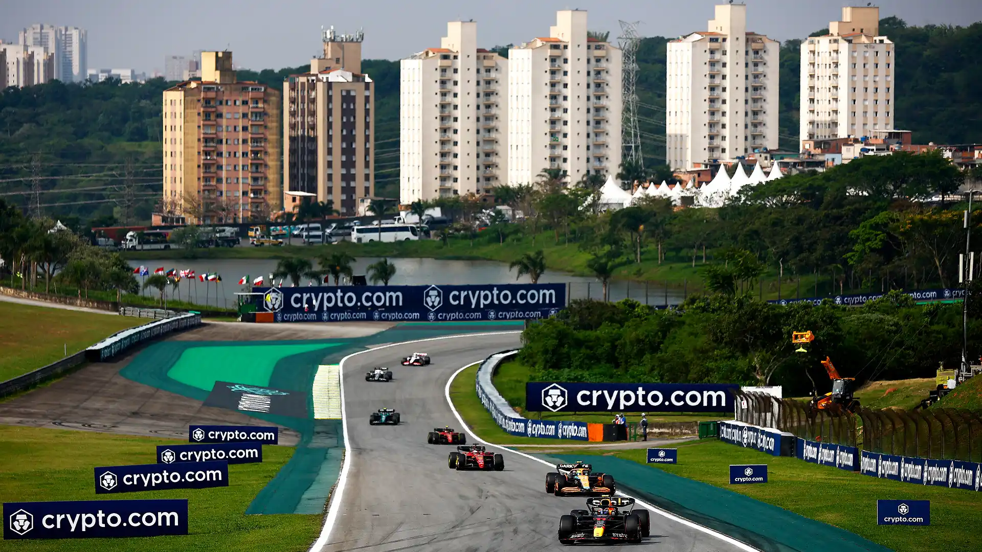 Max Verstappen leads the Brazilian Grand Prix. (Photo: Jared C. Tilton, Getty Images/Red Bull Content Pool)