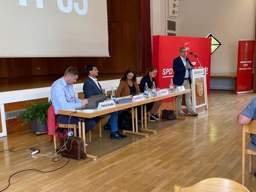 Europäischer Dialog auf dem Parteitag des UB Kaiserslautern