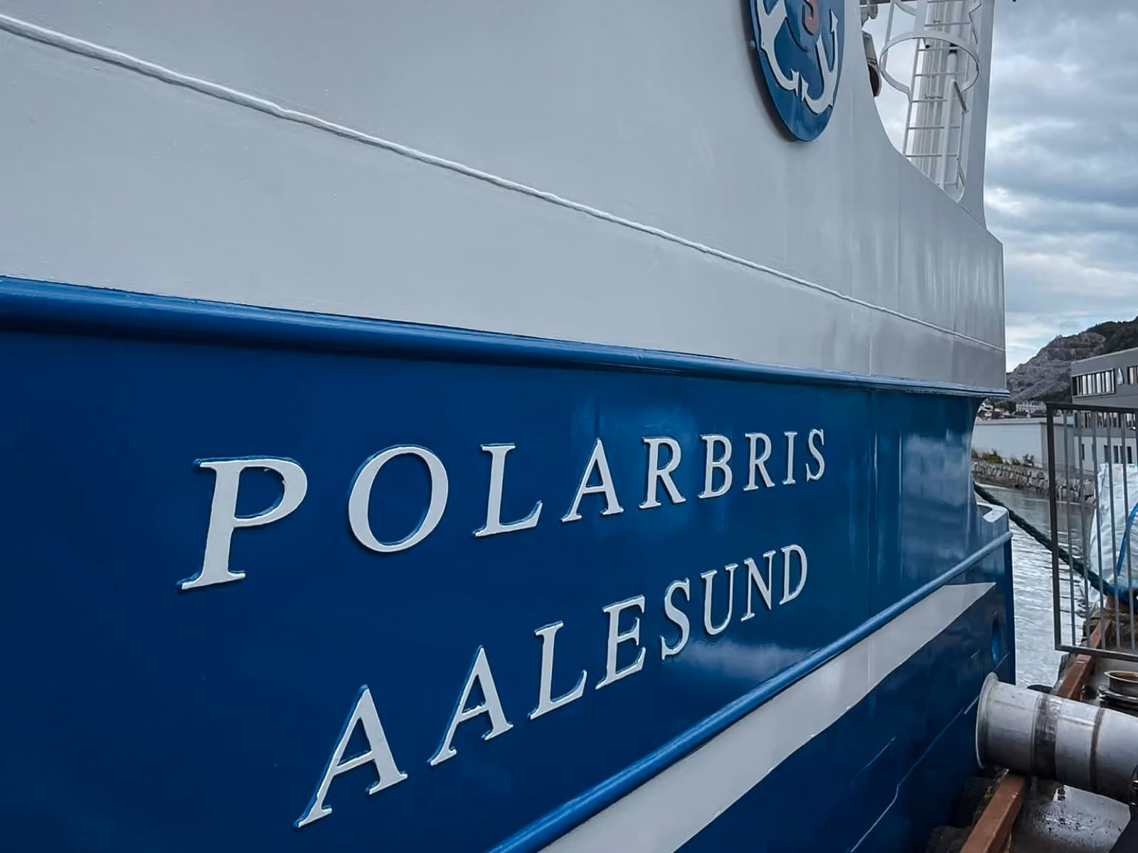 AVANSERT FARTØY: Polarbris er utstyrt med ny batteriteknologi som sparer drivstoff. Foto: privat