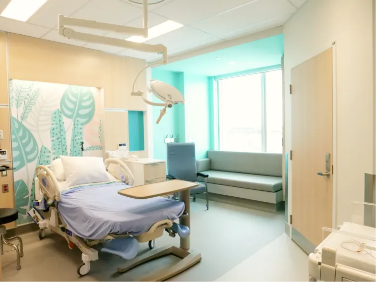 Vue intérieure du nouveau Pavillon Enfant Soleil CHUS - Hôpital Fleurimont.