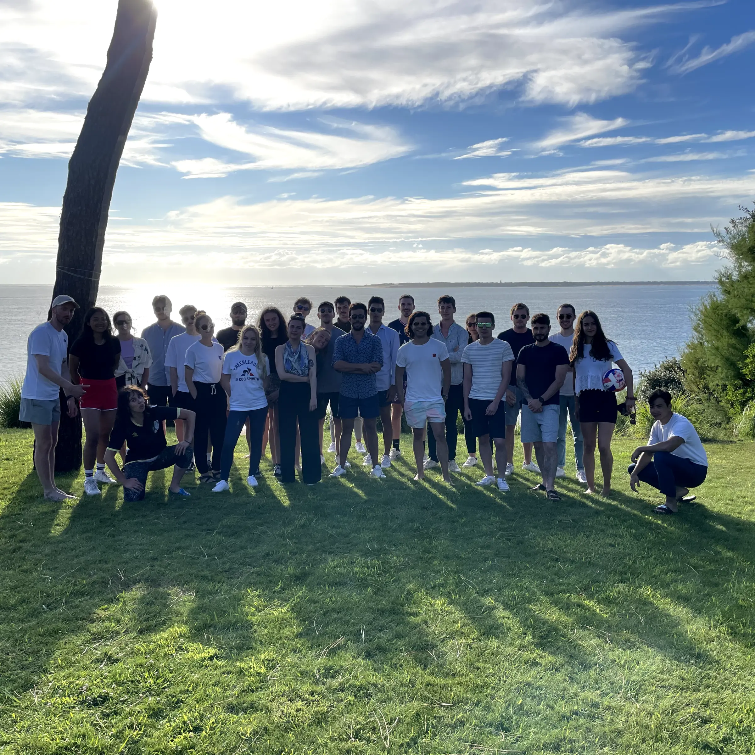 Photo d'équipe de Slidor en extérieur