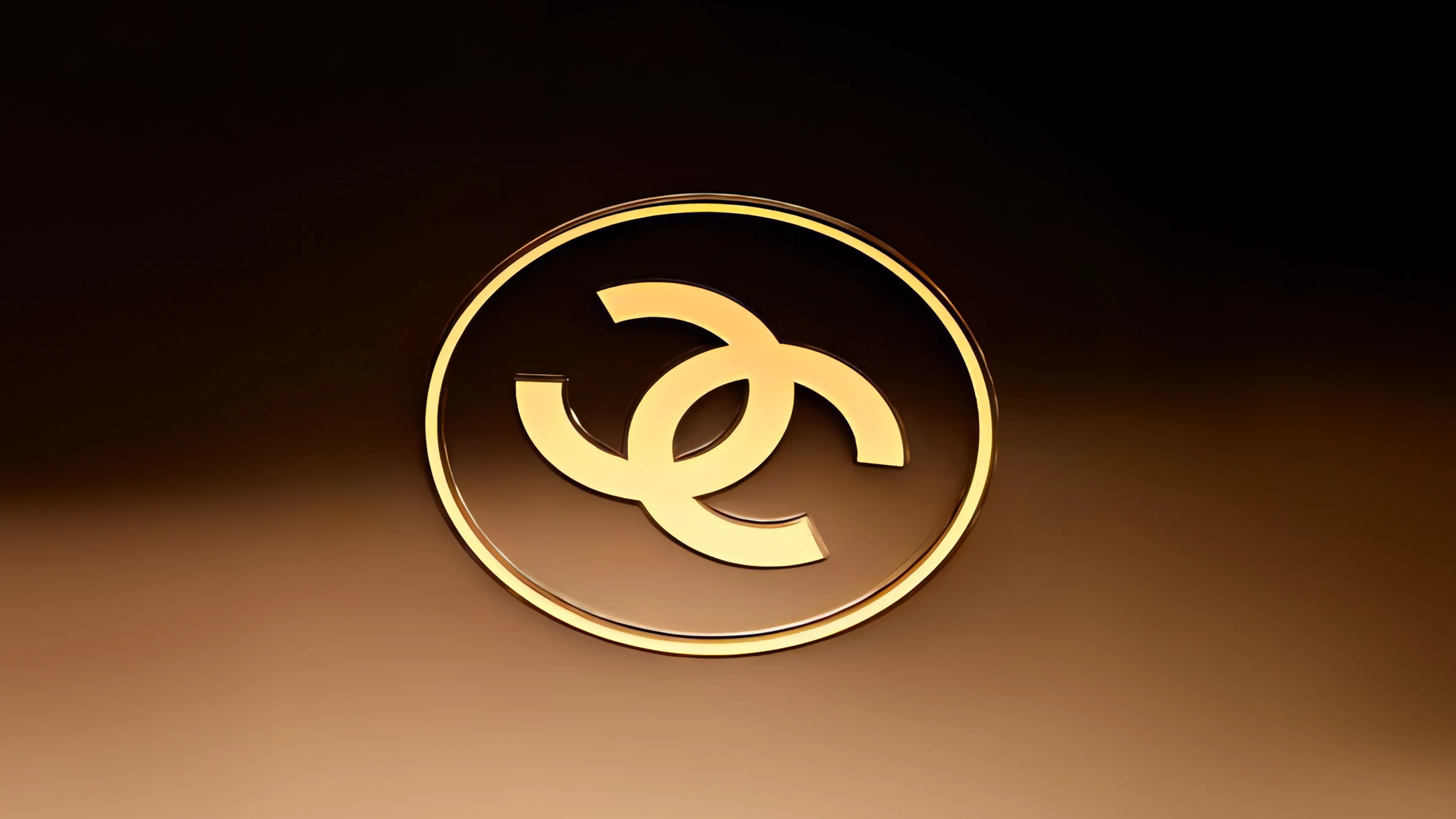 Slide de présentation rouge à lèvres et fond de teint Chanel réalisée par Slidor