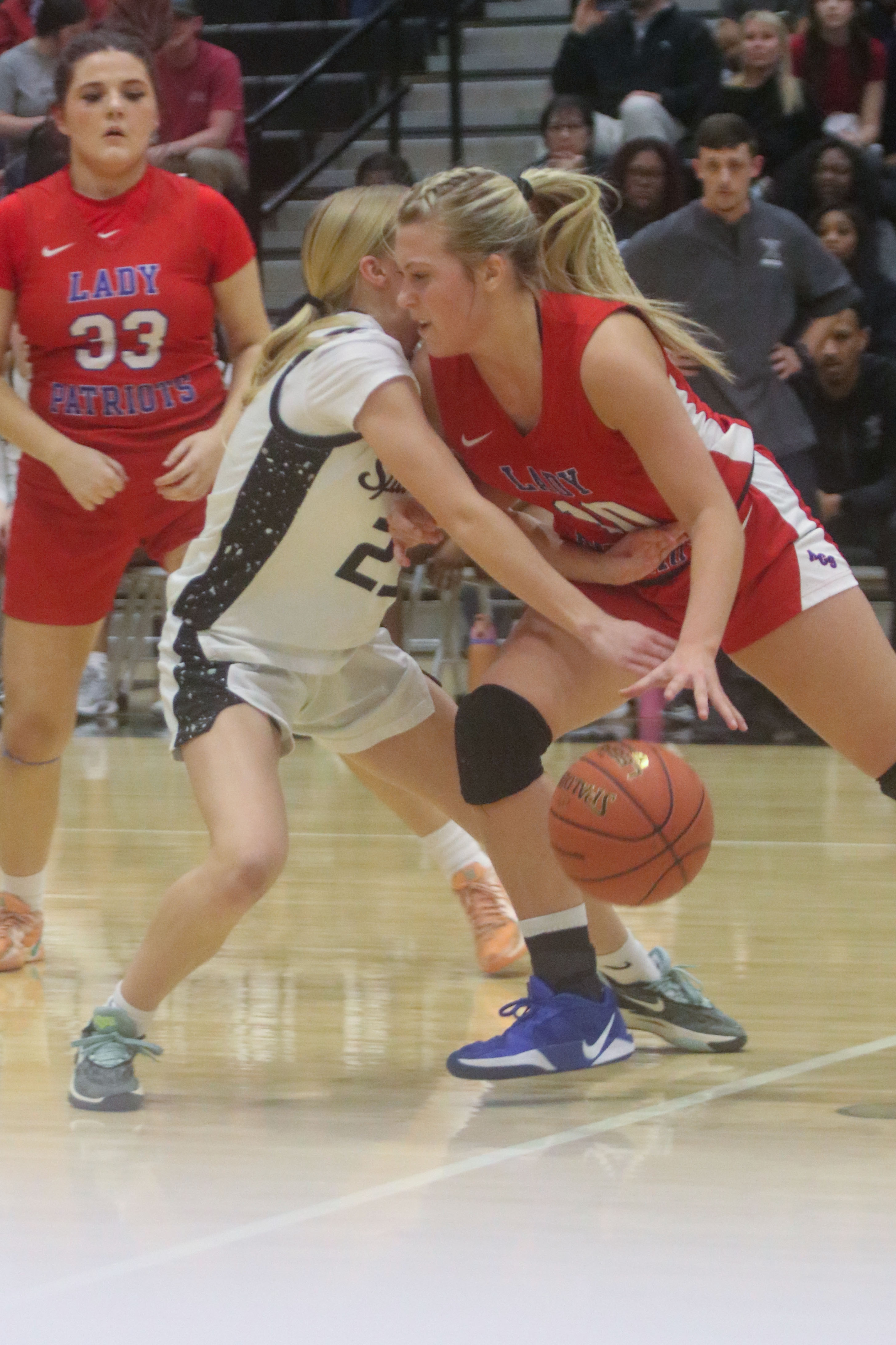 MORRIS  SETS SCORING RECORD