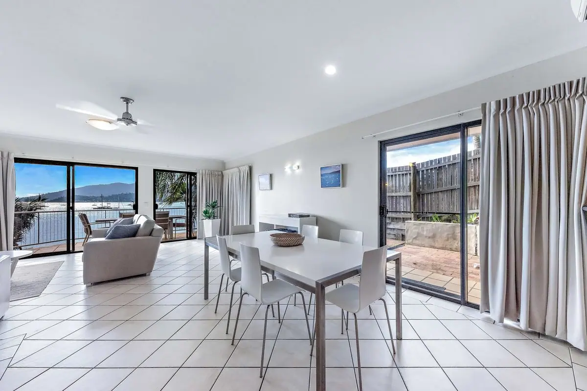 Property gallery image