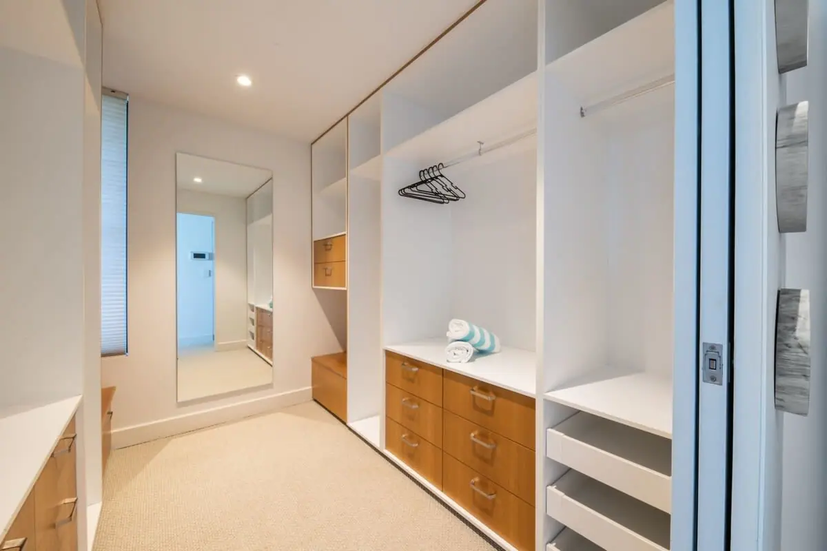 Property gallery image