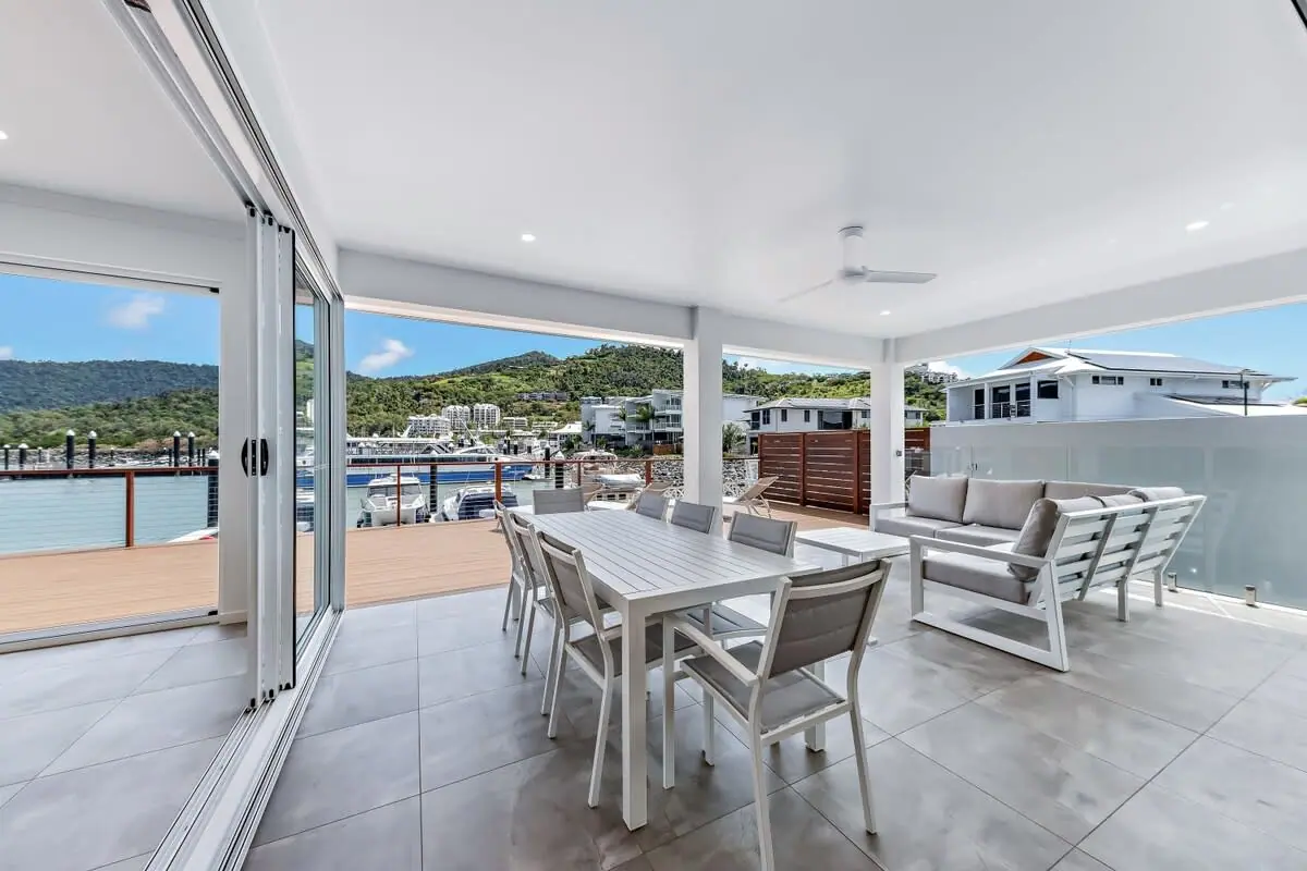 Property gallery image