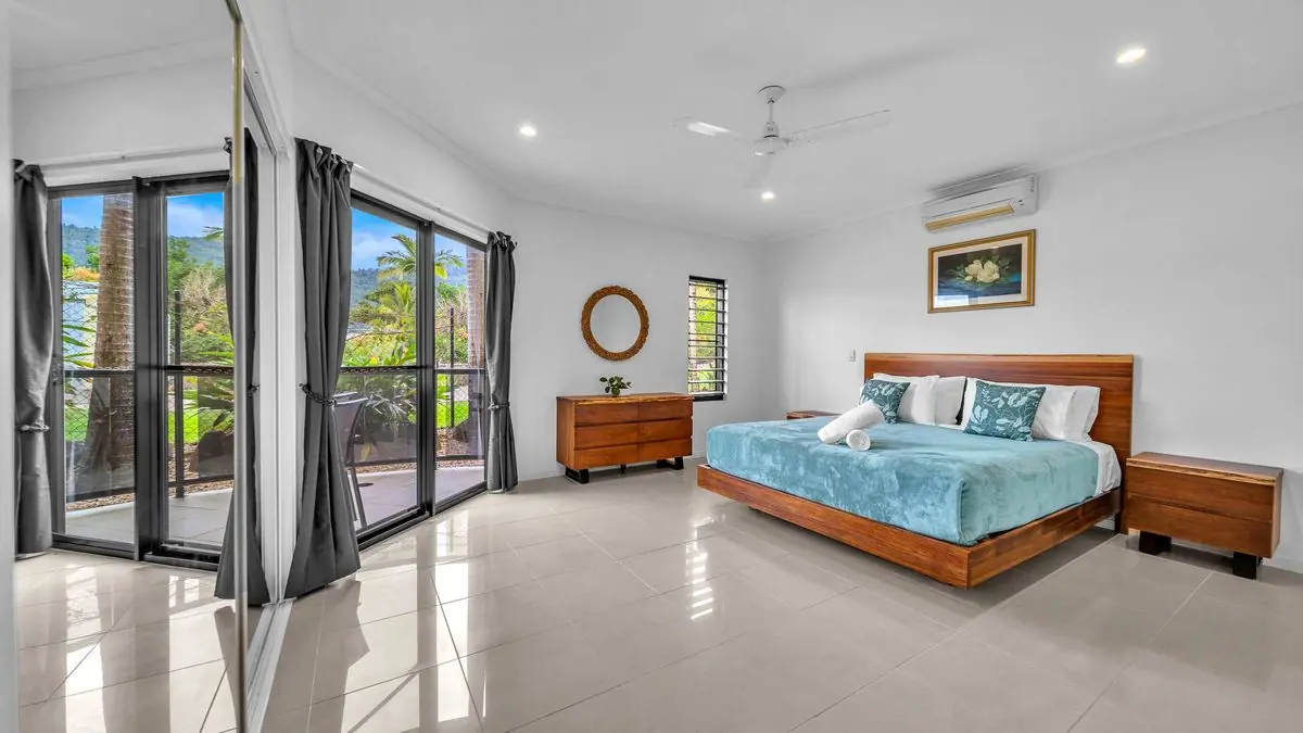 Property gallery image