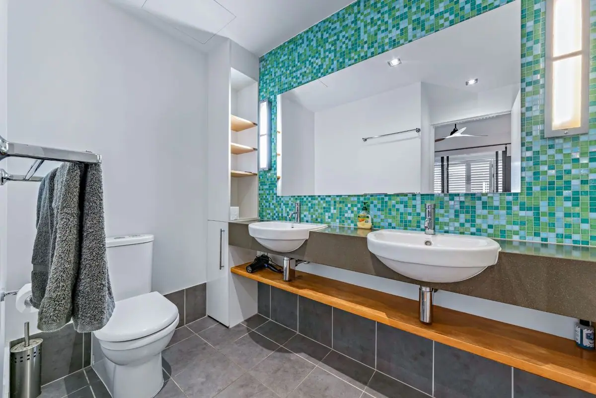 Property gallery image