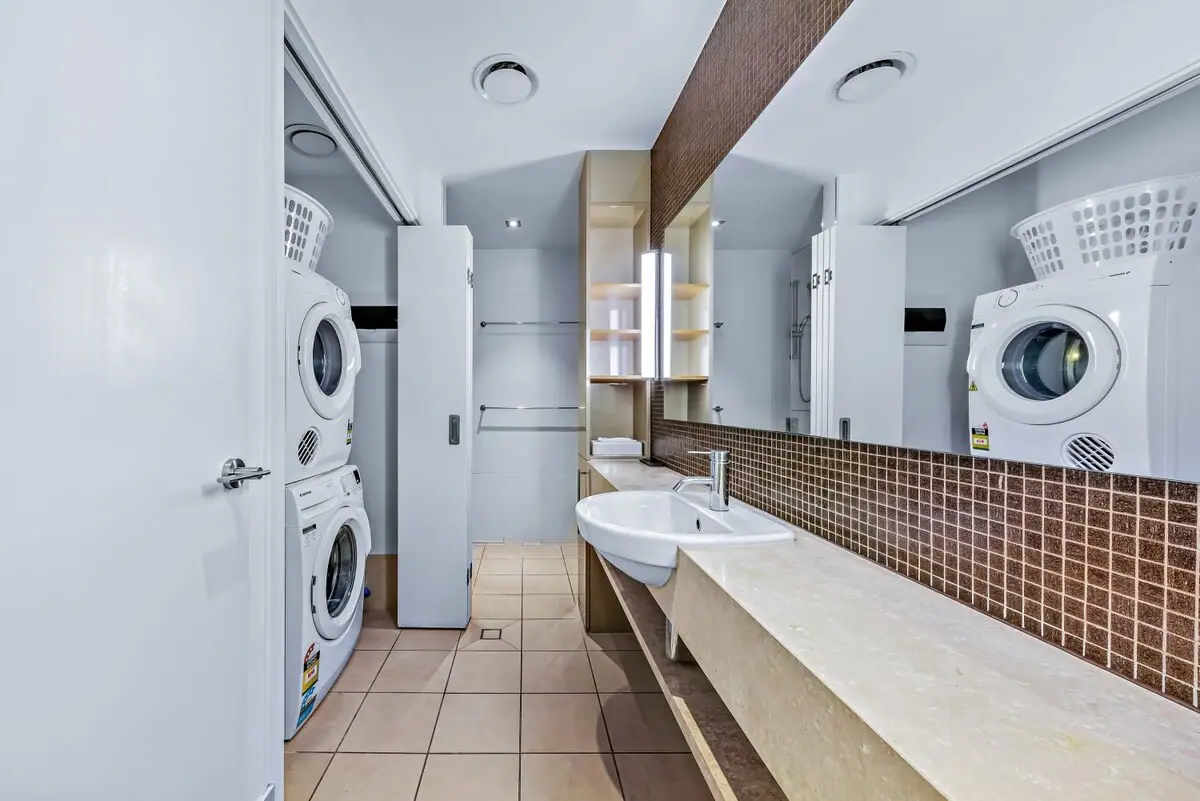 Property gallery image