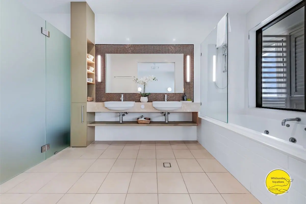 Property gallery image