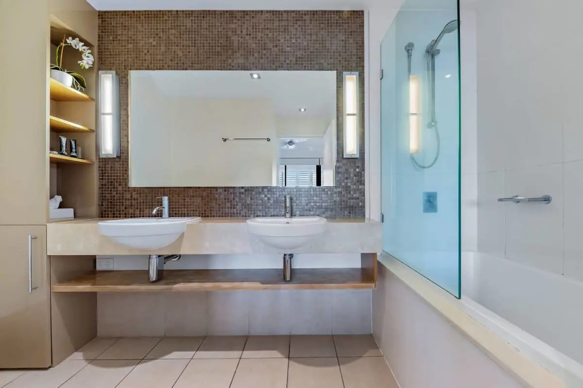 Property gallery image