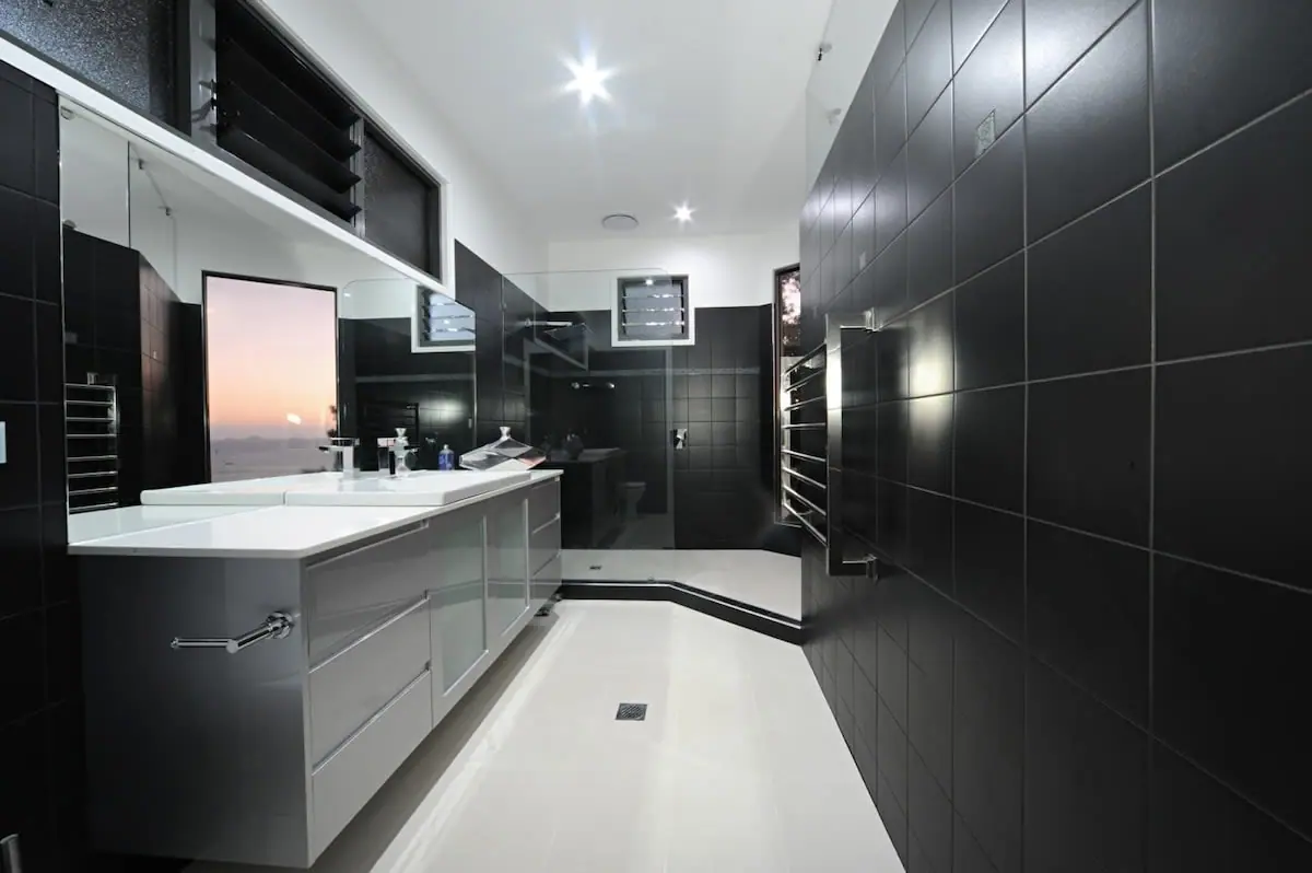 Property gallery image