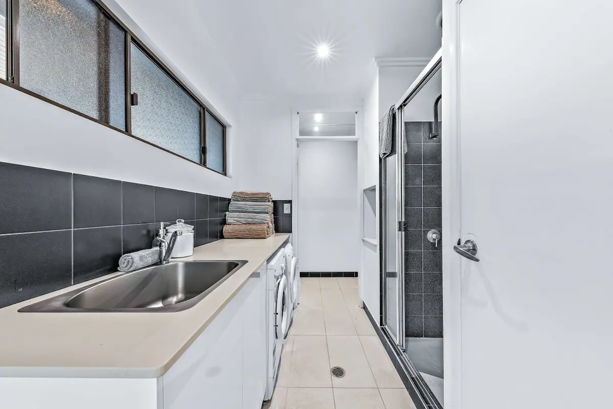 Property gallery image