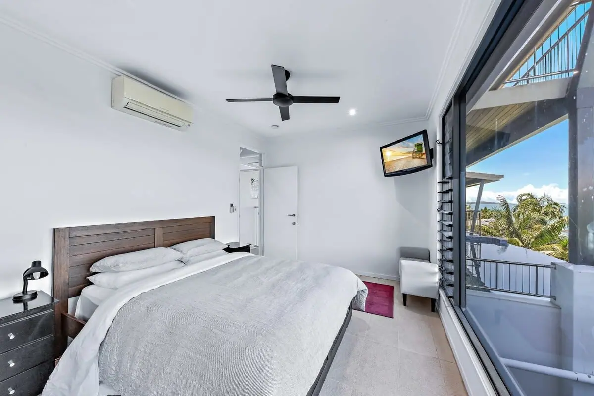 Property gallery image