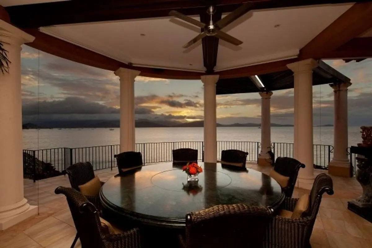 Property gallery image