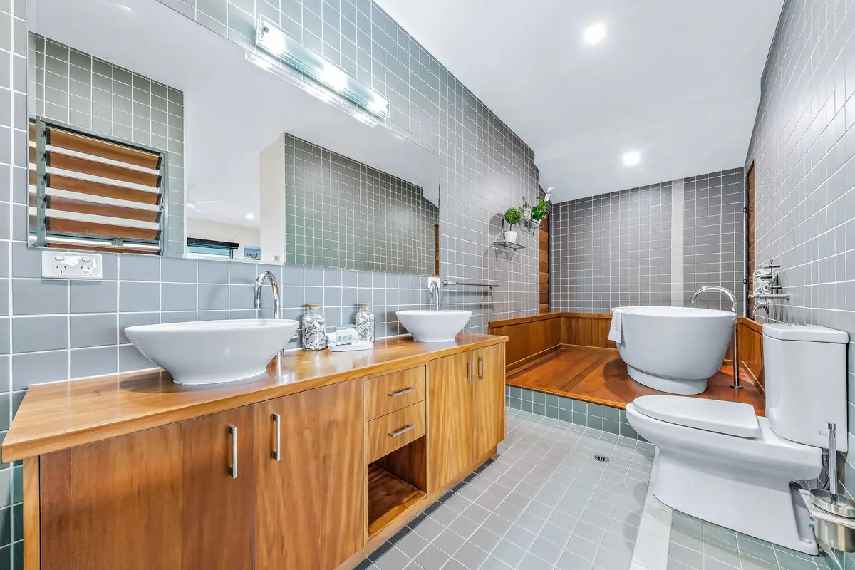 Property gallery image
