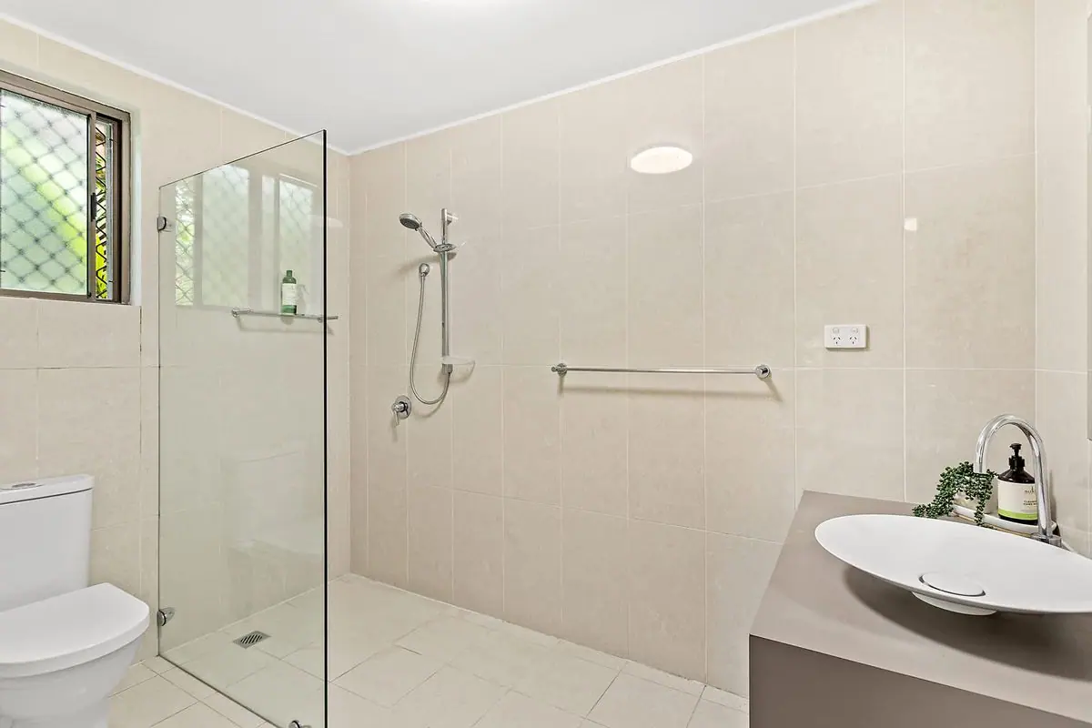 Property gallery image