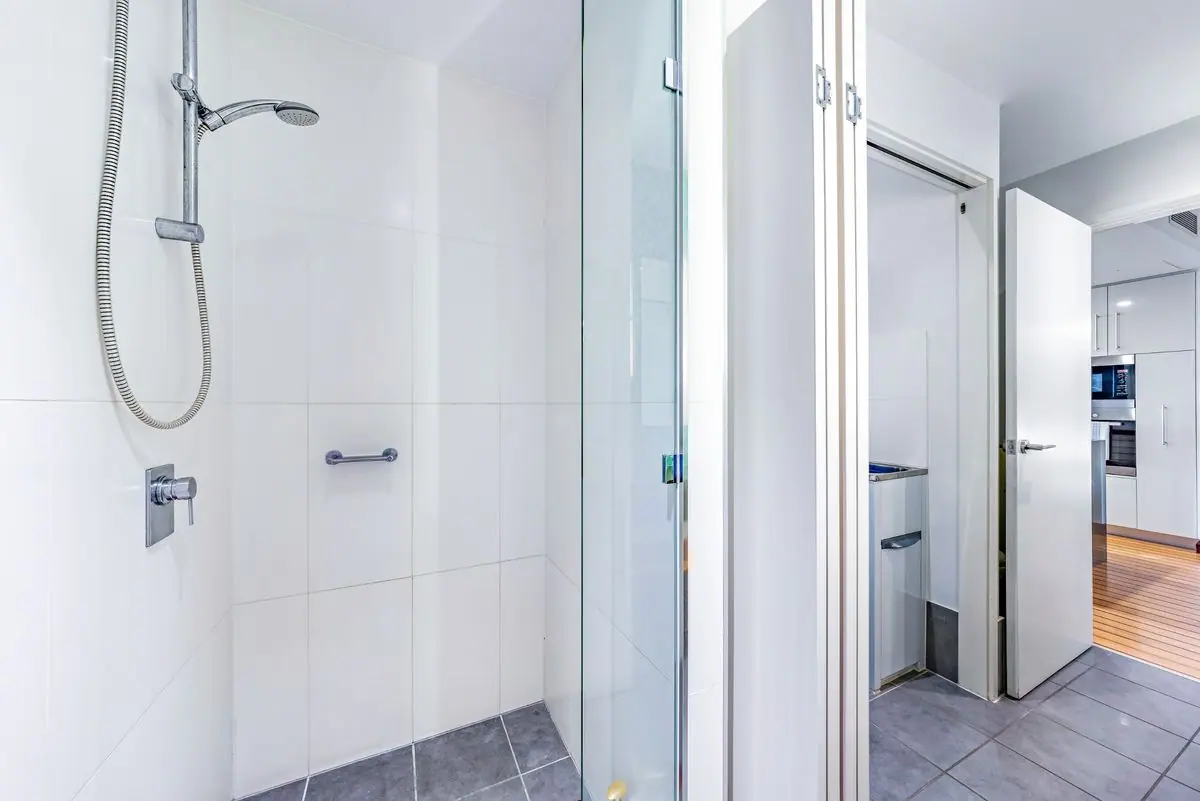 Property gallery image