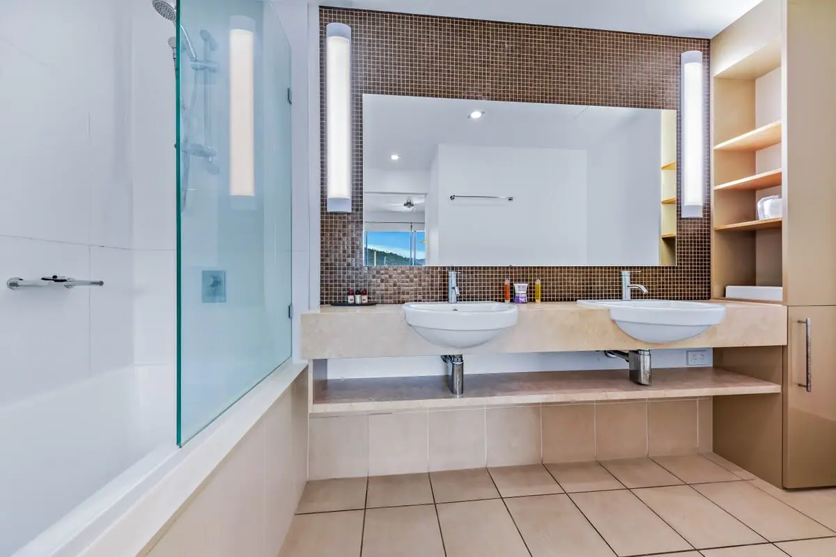 Property gallery image