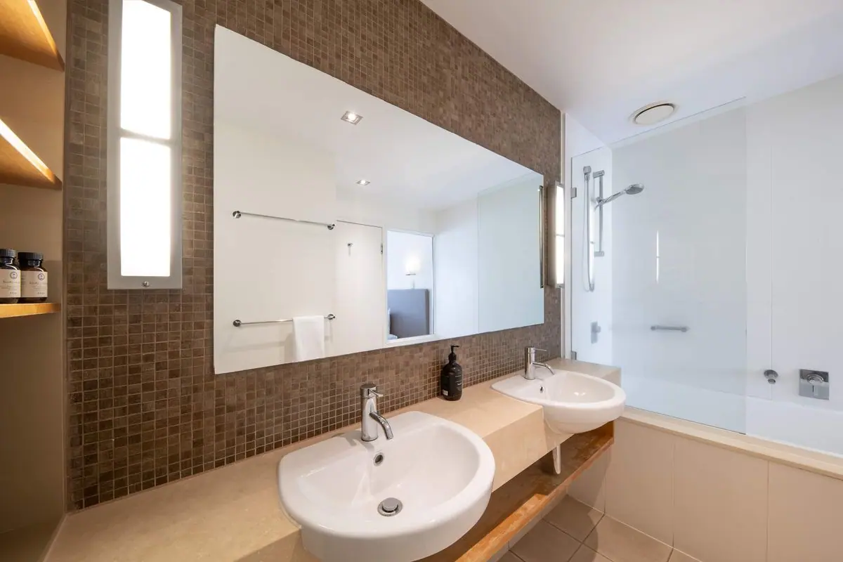 Property gallery image