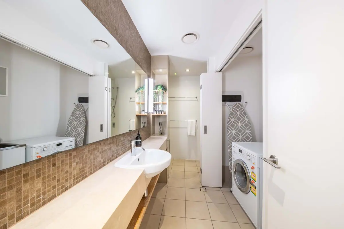 Property gallery image