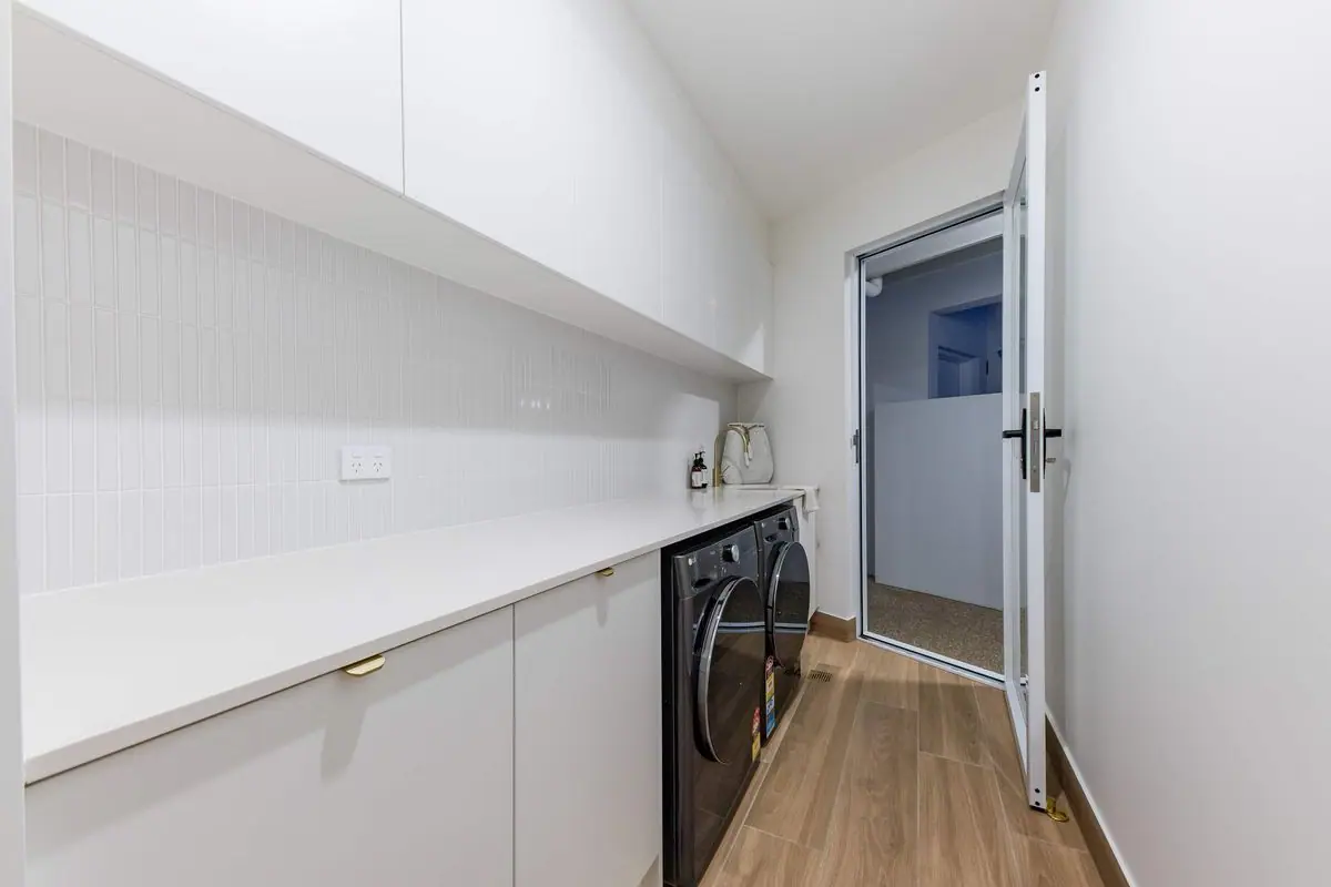 Property gallery image