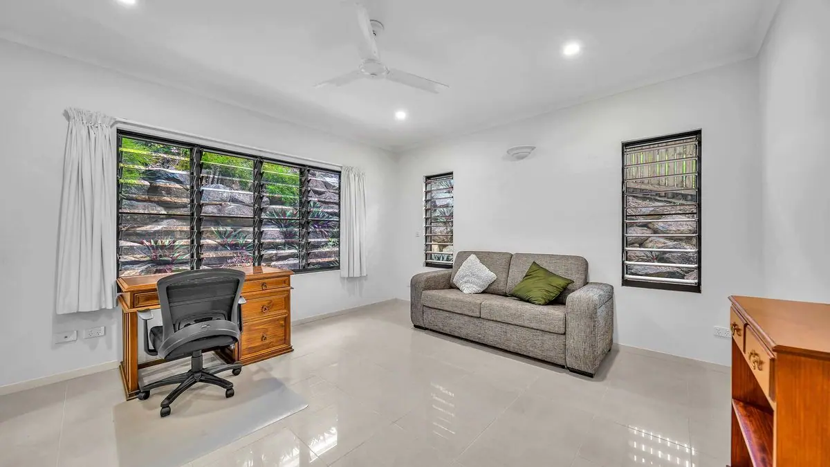 Property gallery image