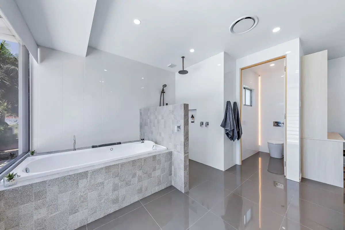 Property gallery image