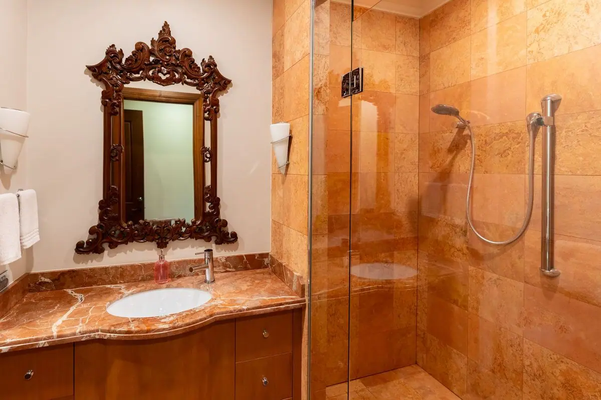 Property gallery image