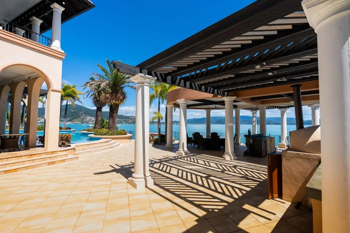 Property gallery image