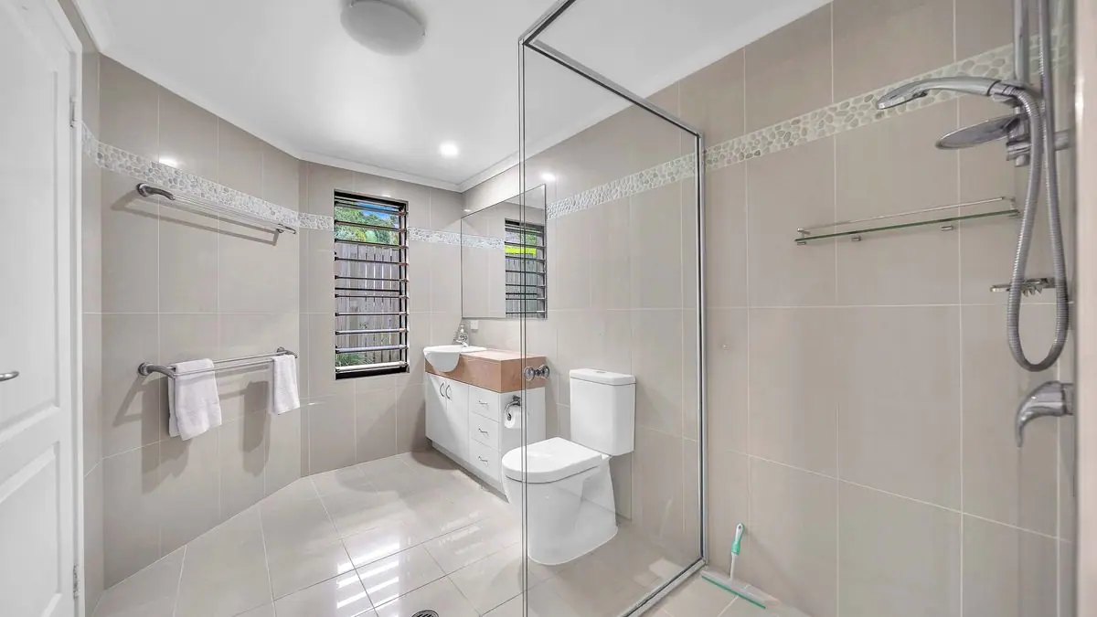 Property gallery image