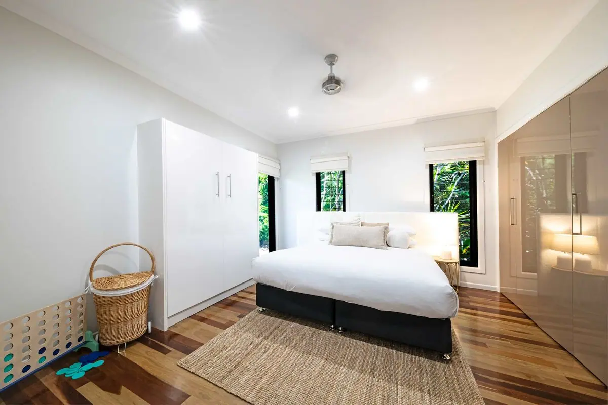 Property gallery image