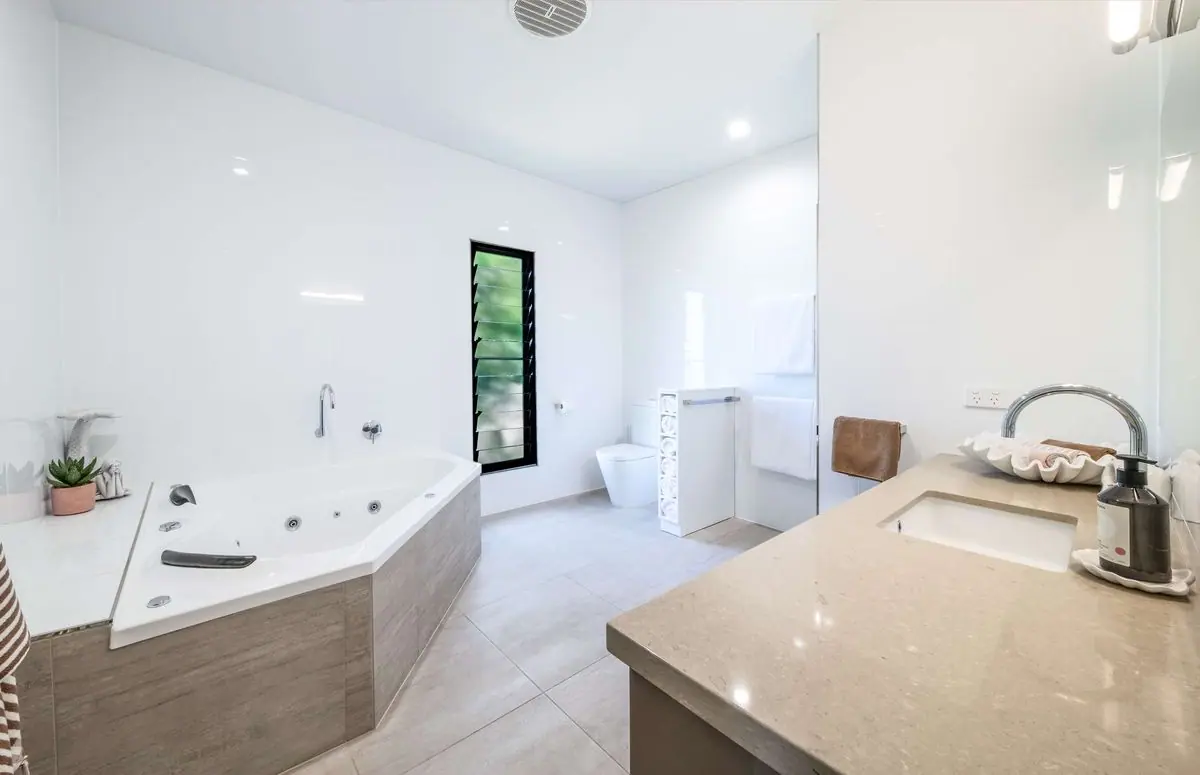 Property gallery image