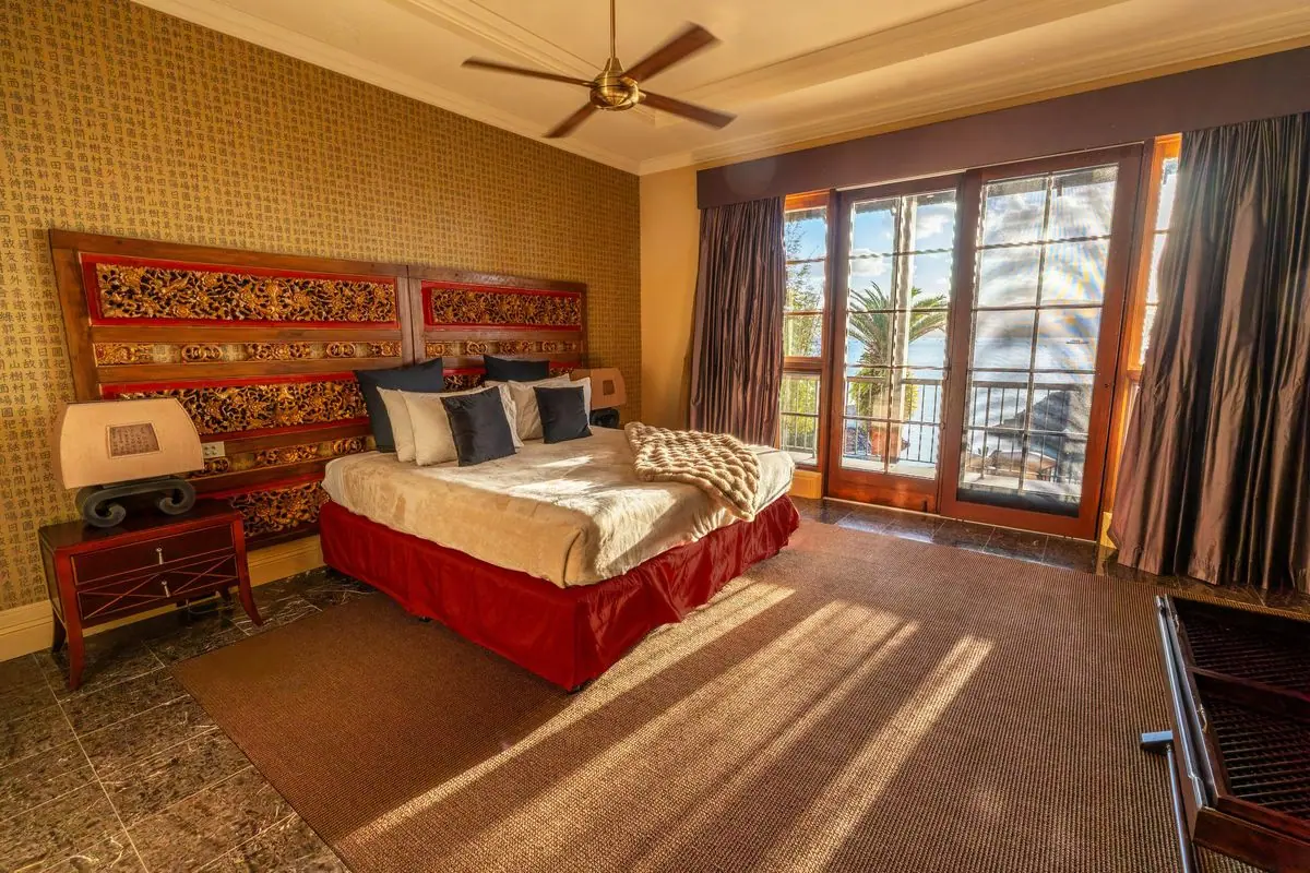 Property gallery image