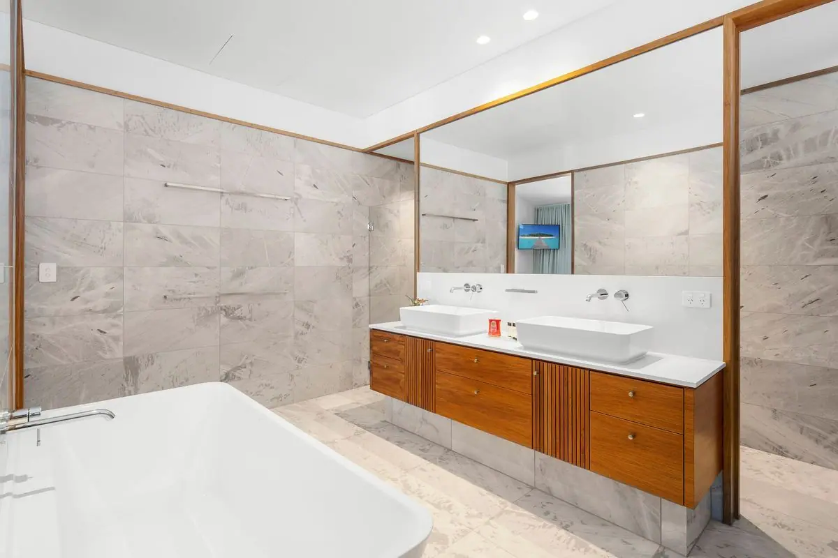 Property gallery image