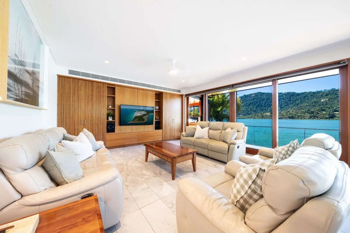 Property gallery image