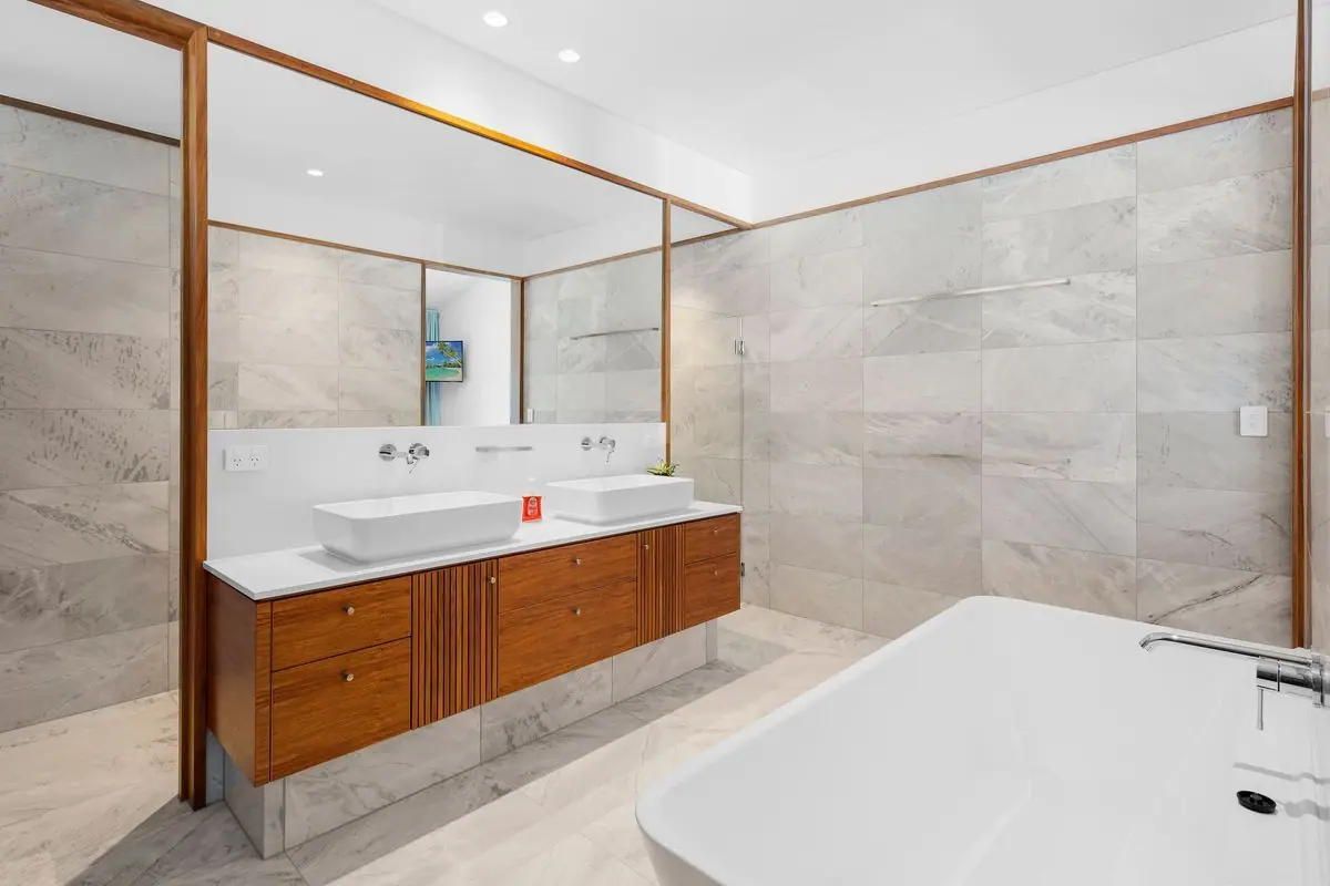 Property gallery image