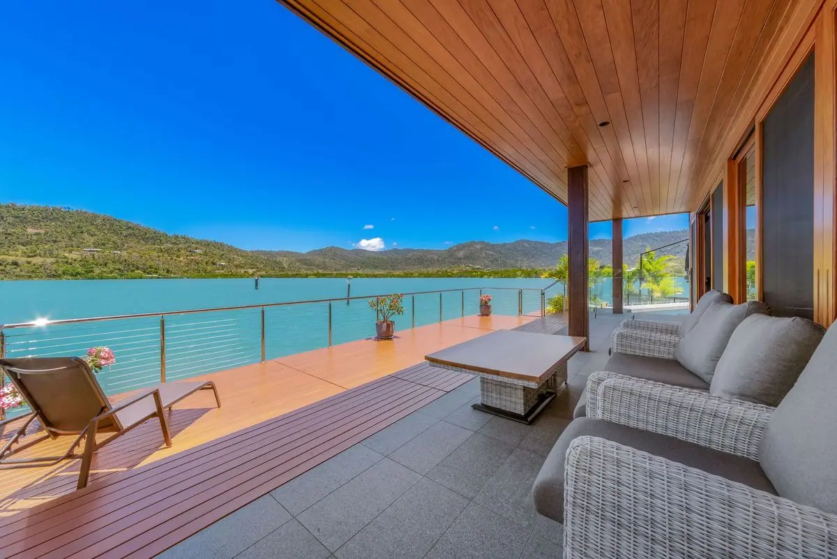 Property gallery image