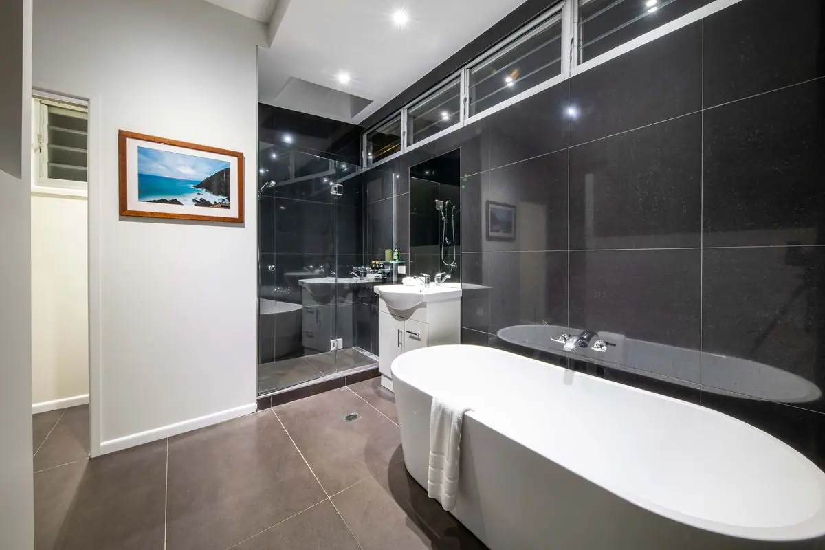 Property gallery image