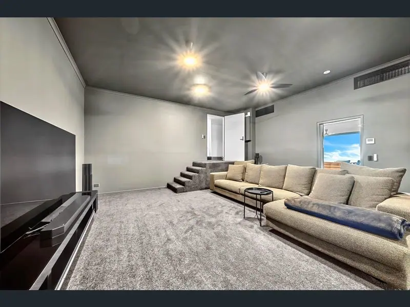Property gallery image
