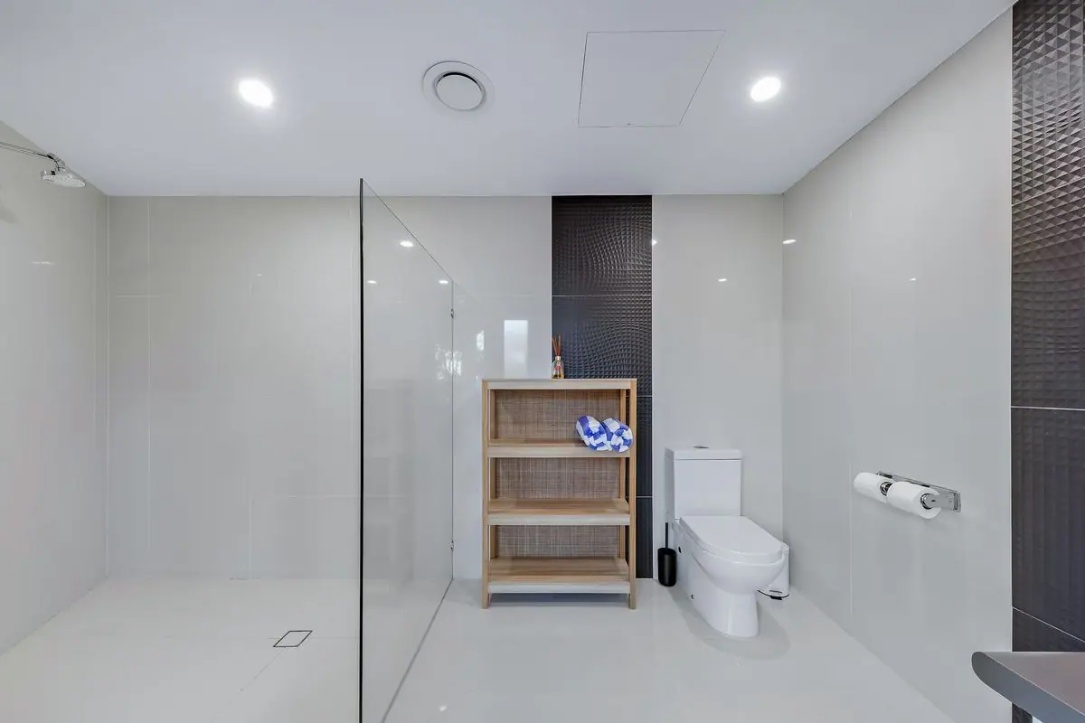 Property gallery image