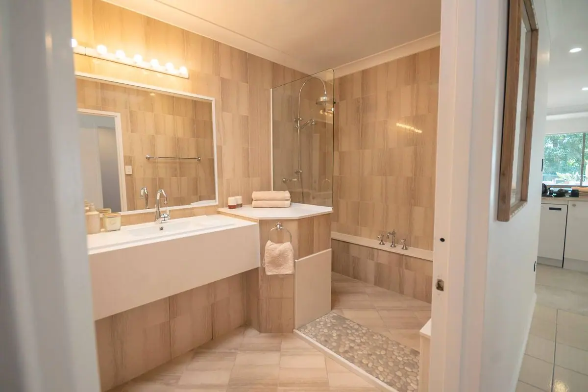 Property gallery image