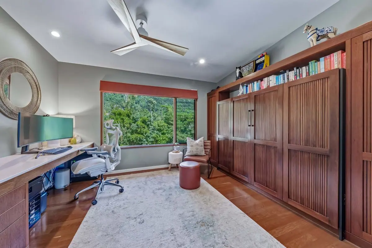 Property gallery image